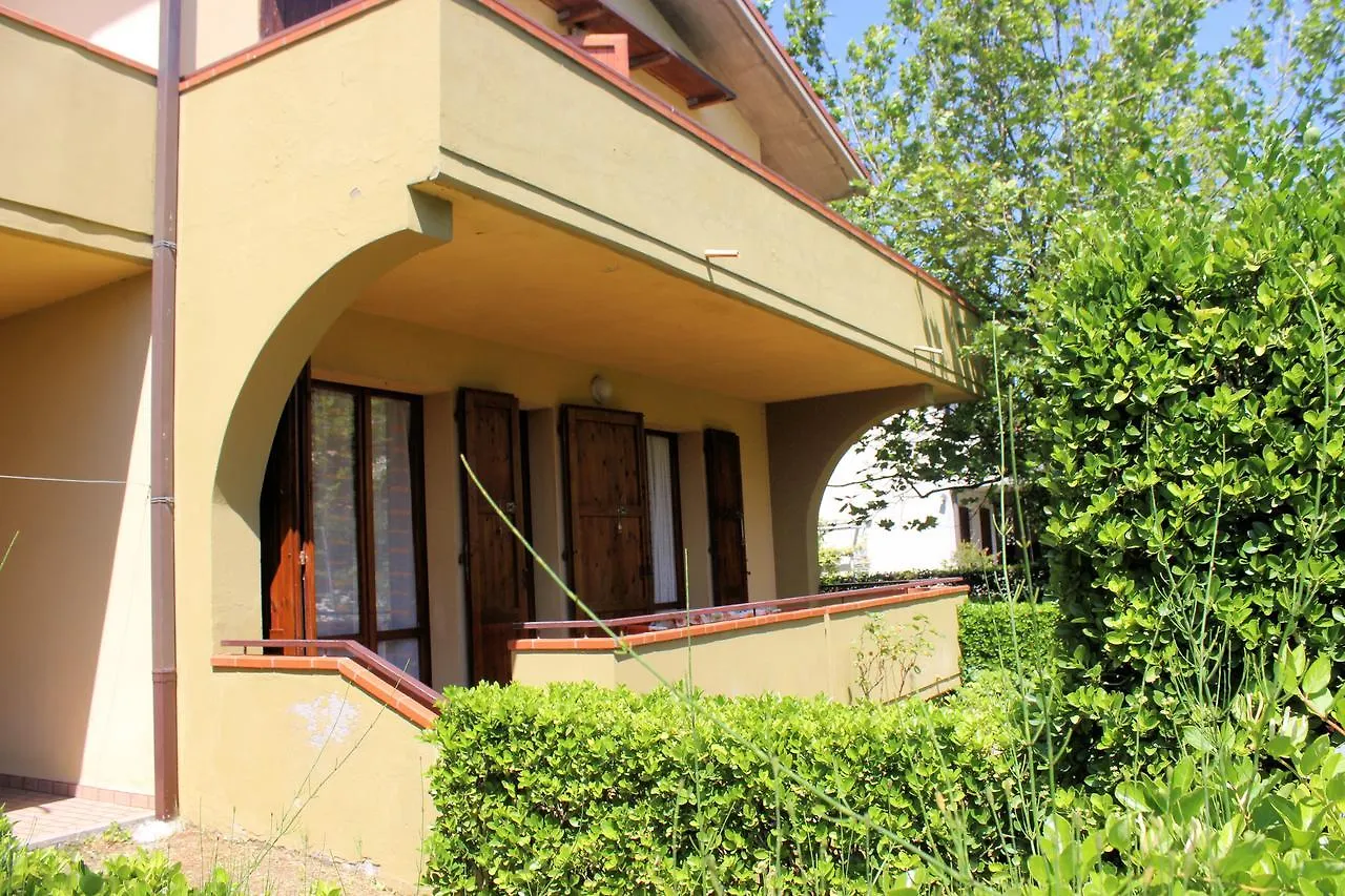 Villa Rossella Lido Adriano 0*,  Italy